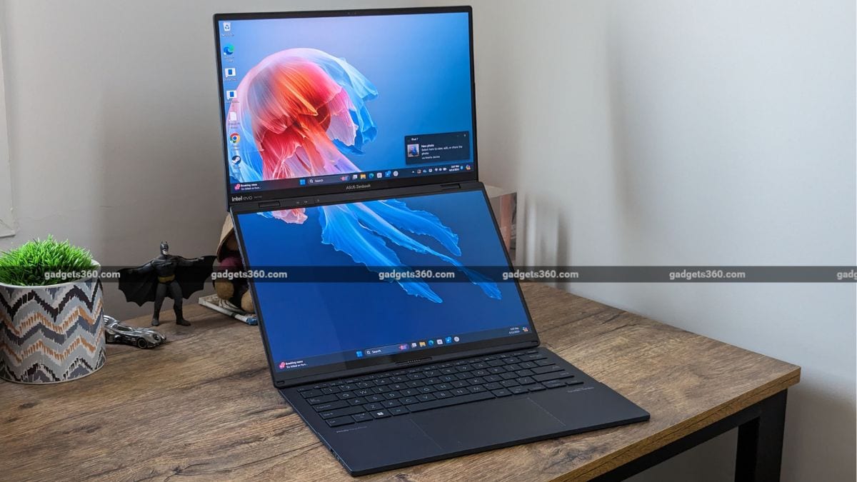 Asus Zenbook Duo (2024) Review: Portable Productivity Powerhouse