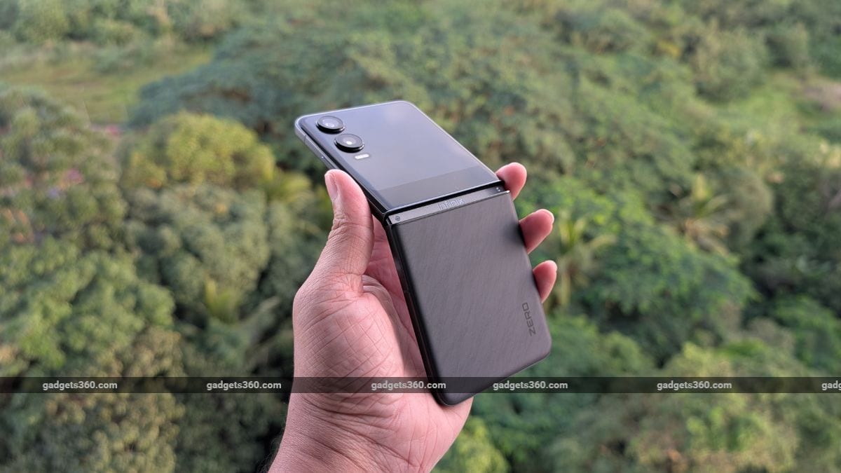 Infinix Zero Flip First Impressions