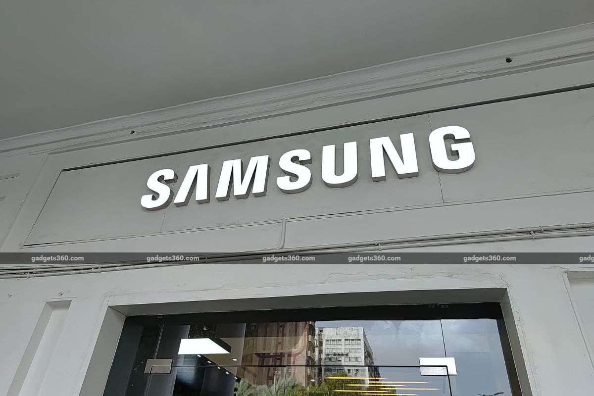 Samsung Electronics Says It Is Not Interested in Spinning Off Foundry Business